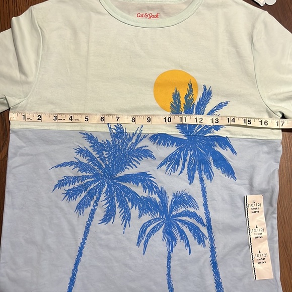 NWT short sleeve 2 tone blue/white t-shirt w/h palm trees sun Boys L - Picture 2 of 9